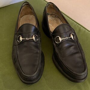 Gucci Men's Black Leather lug sole Loafers